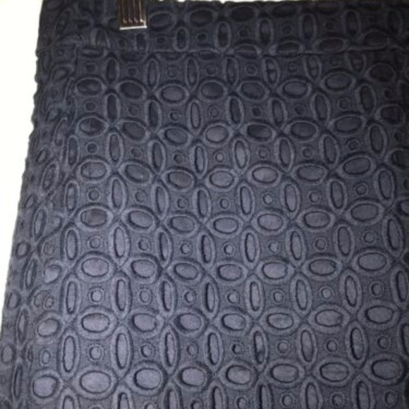 J.CREW 69748 EYELET MINI SKIRT - SIZE 4 NAVY BLUE - Picture 3 of 5